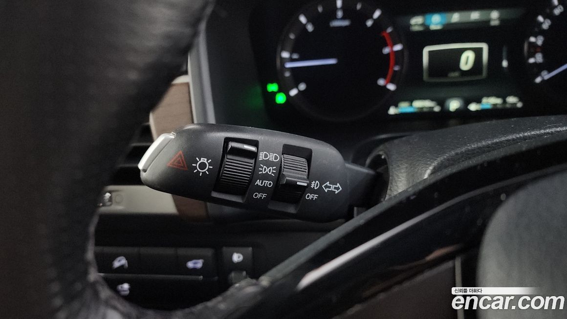 KG_Mobility_Ssangyong Rexton 2018