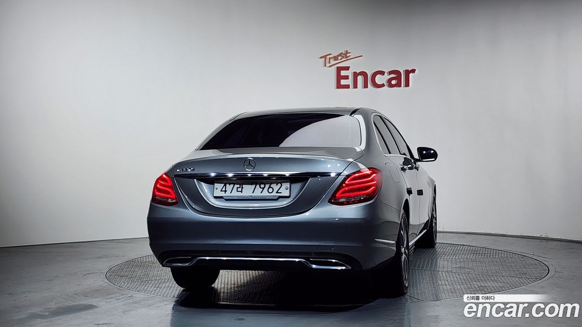 Mercedes-Benz C-Class 2015