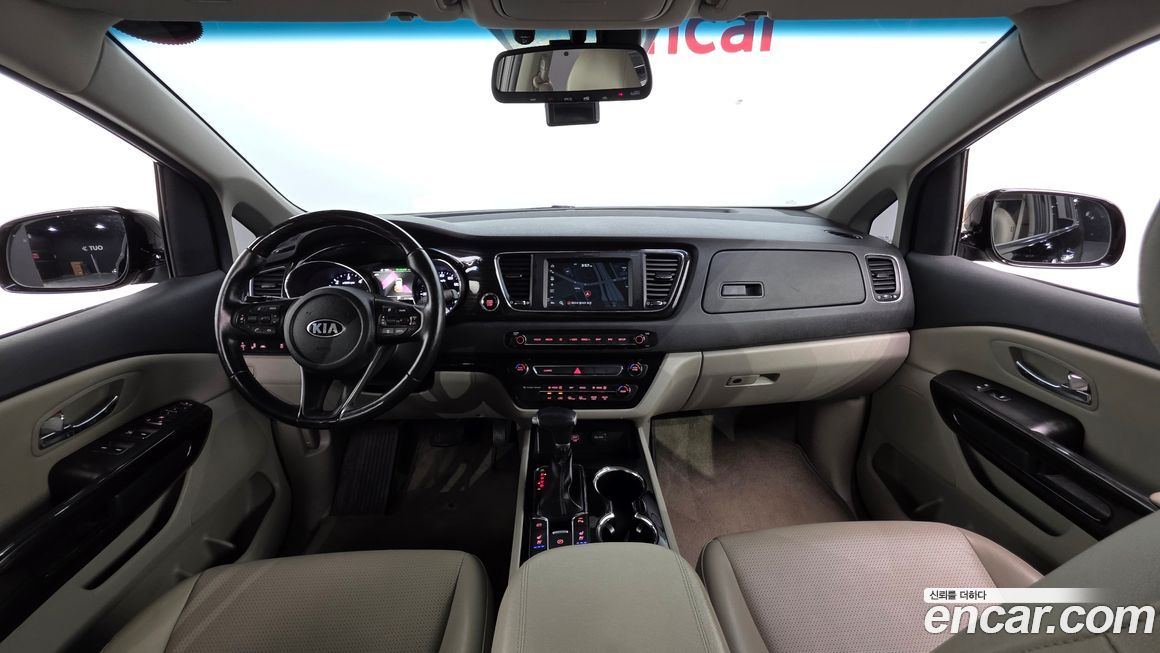 Kia Canival 2019