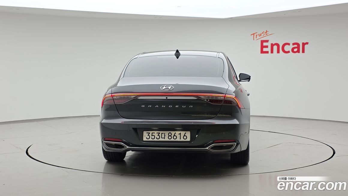 Hyundai Grandeur 2022