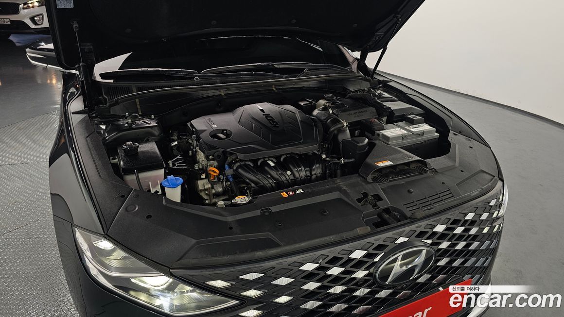 Hyundai Grandeur 2021