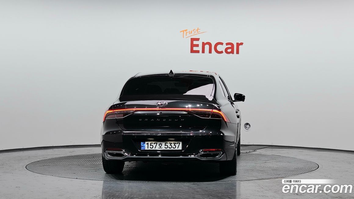 Hyundai Grandeur 2021