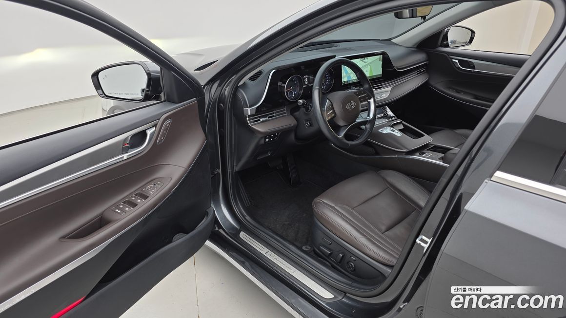 Hyundai Grandeur 2022