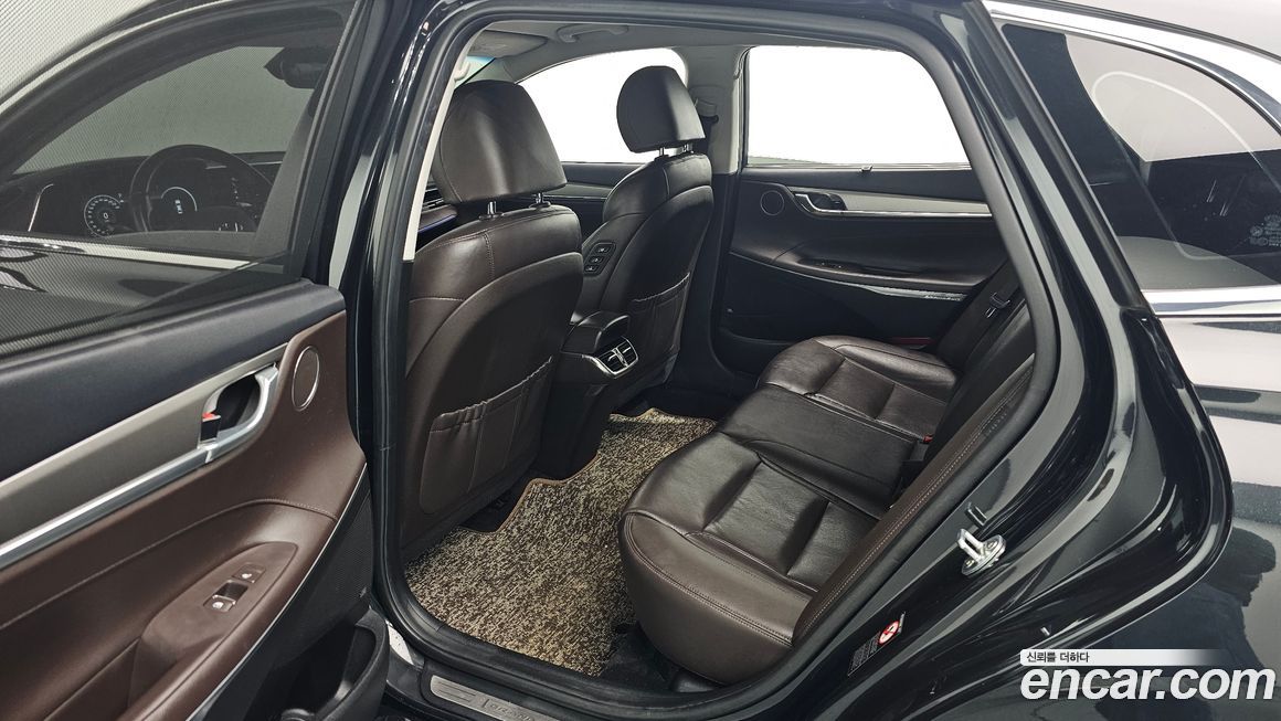 Hyundai Grandeur 2021