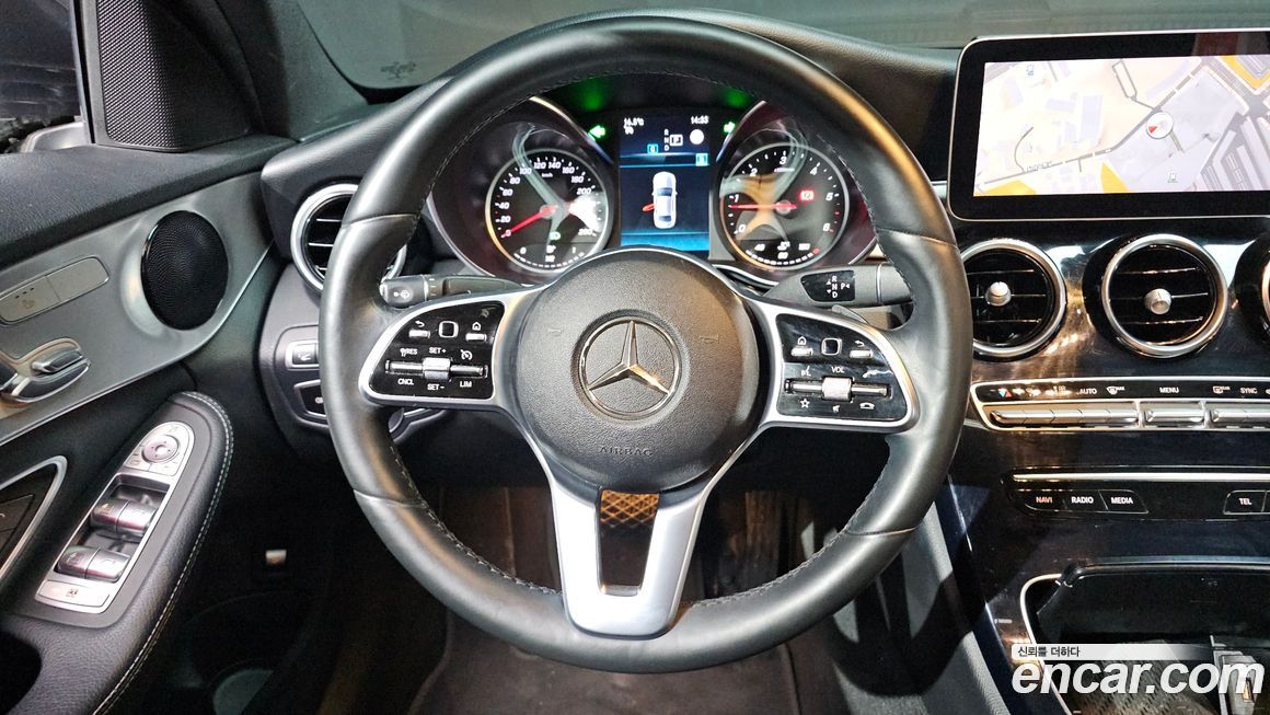 Mercedes-Benz C-Class 2020