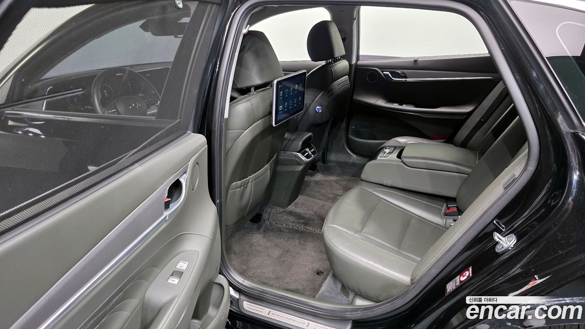 Hyundai Grandeur 2021