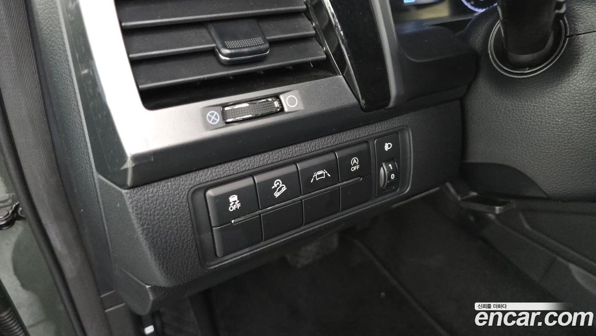 KG_Mobility_Ssangyong Rexton 2022