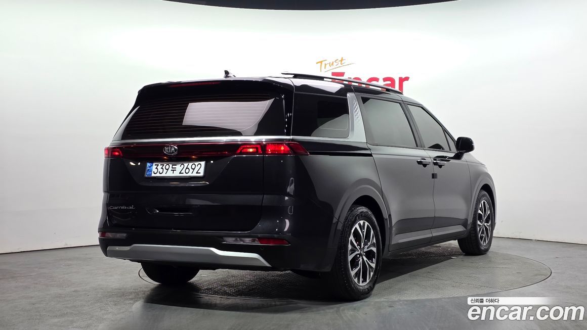 Kia Canival 2021