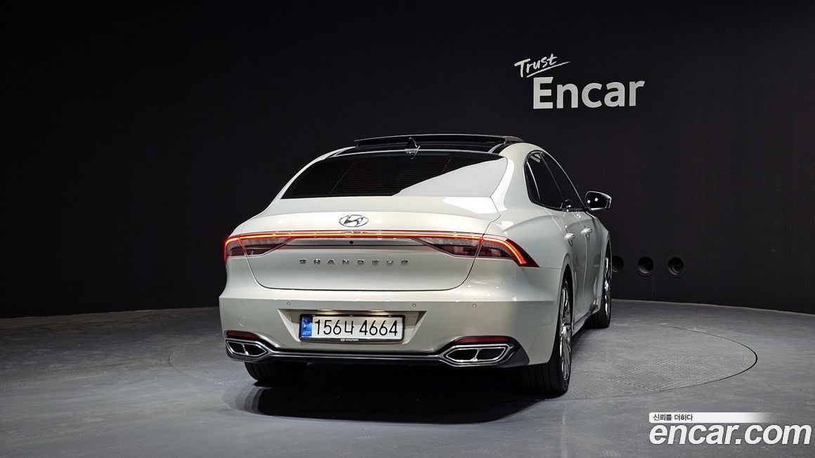 Hyundai Grandeur 2020