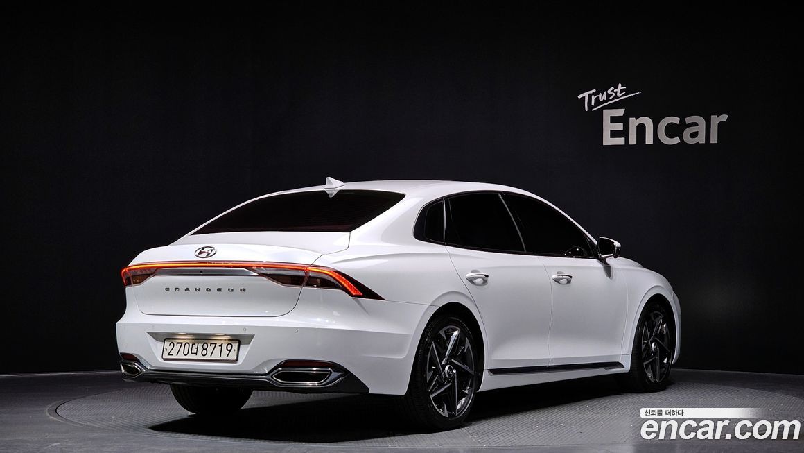 Hyundai Grandeur 2021