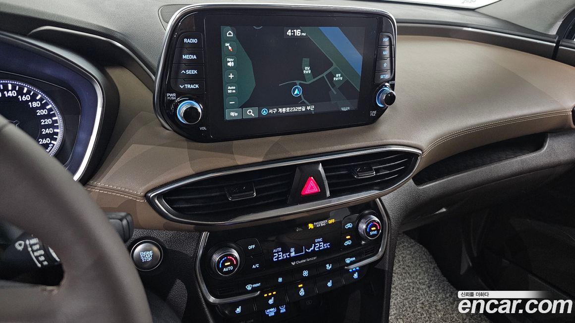 Hyundai Santafe 2020