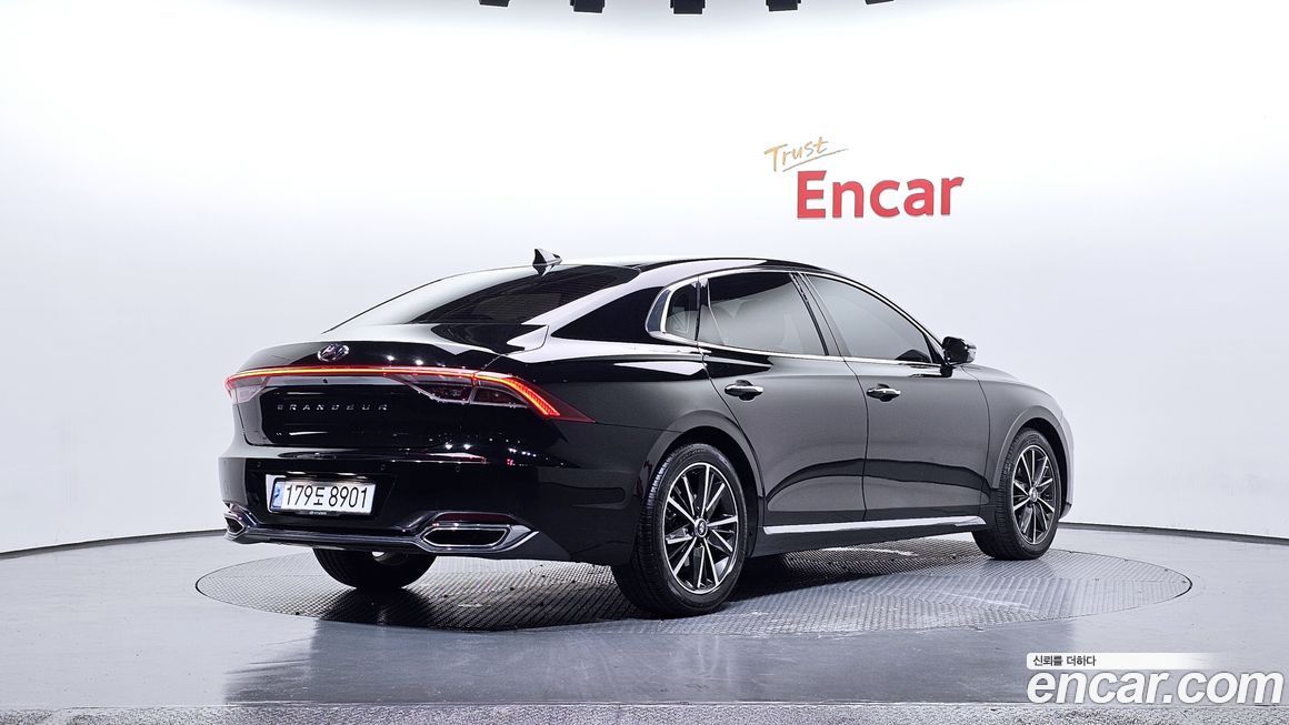 Hyundai Grandeur 2020