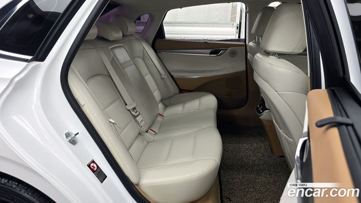 Hyundai Grandeur 2021