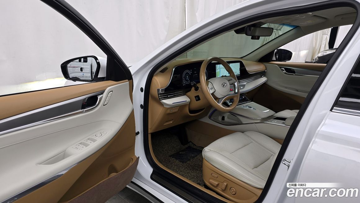 Hyundai Grandeur 2021