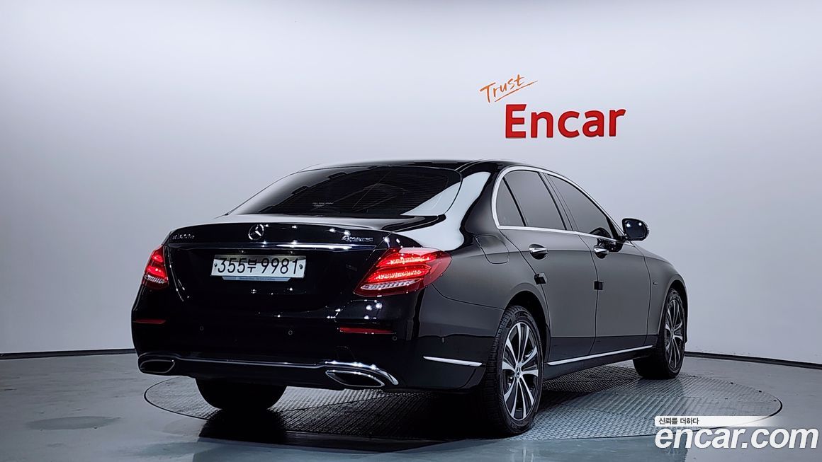 Mercedes-Benz E-Class 2020