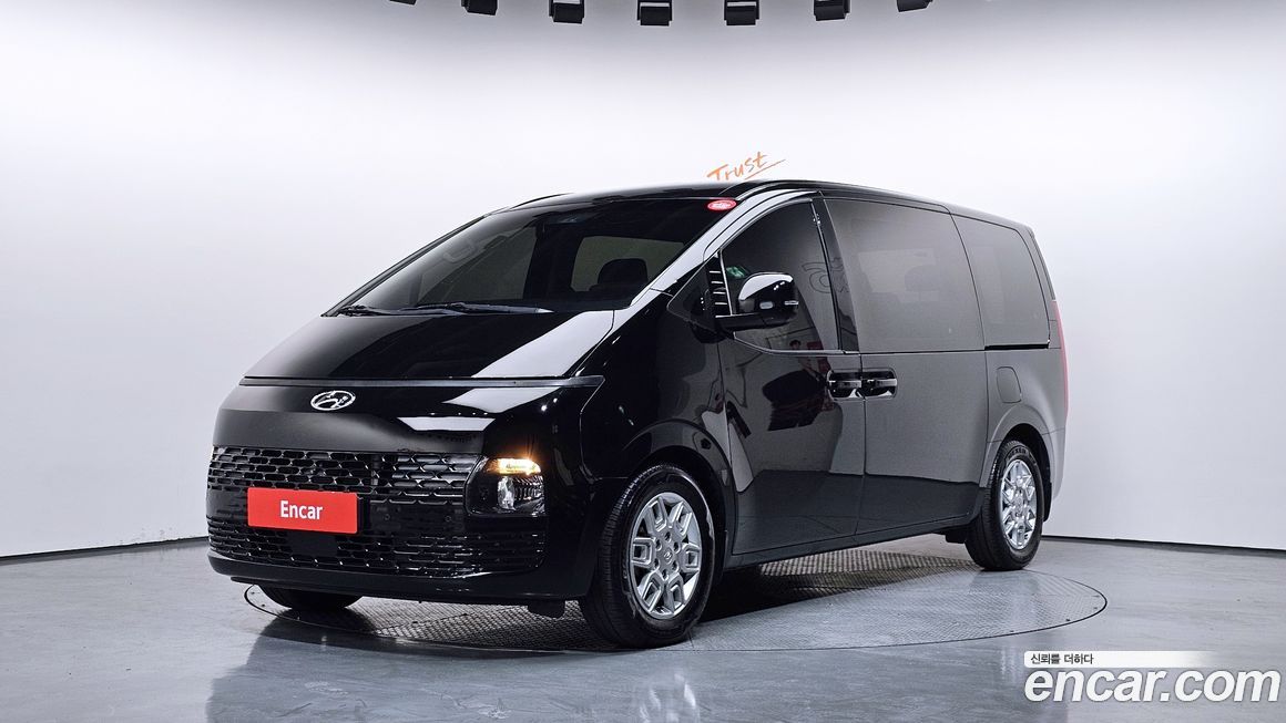 Hyundai Staria 2022