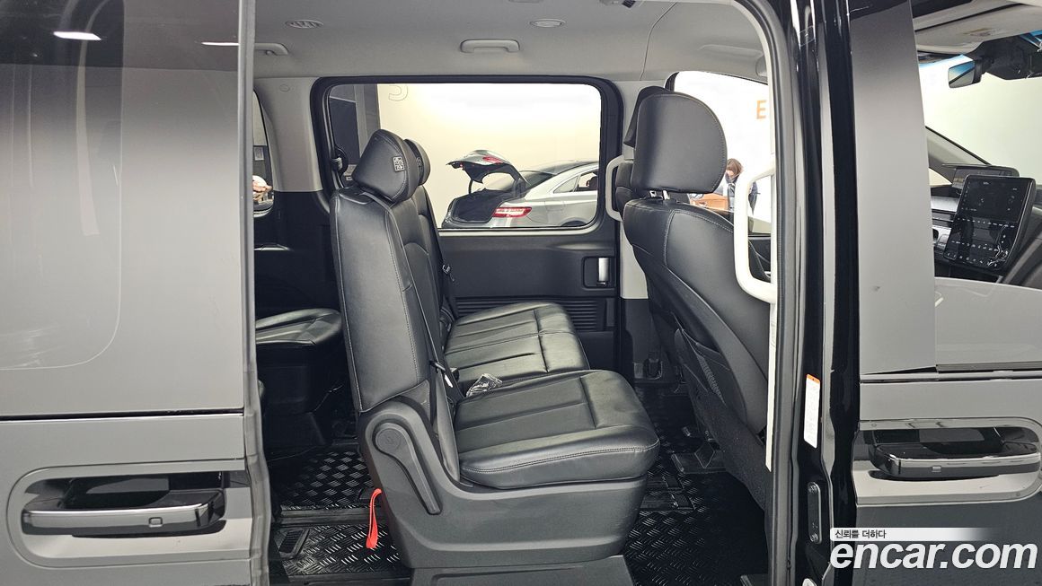 Hyundai Staria 2022