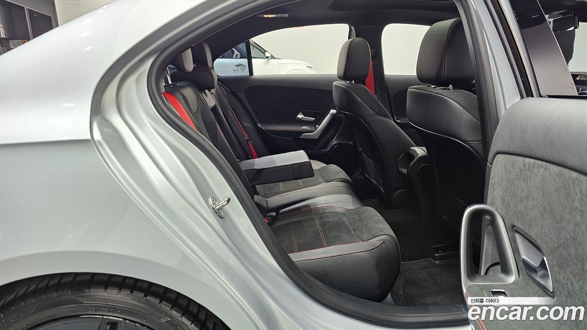 Mercedes-Benz A-Class 2023