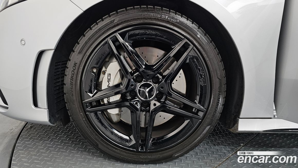 Mercedes-Benz A-Class 2023