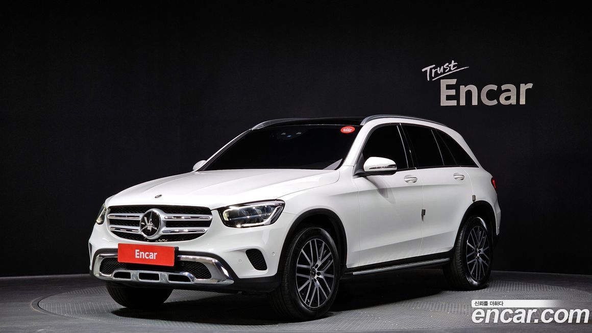 Mercedes-Benz GLC-Class 2021