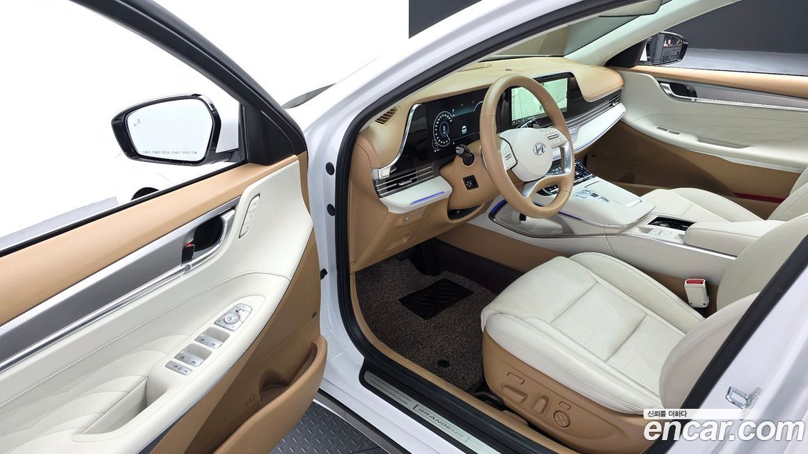 Hyundai Grandeur 2022