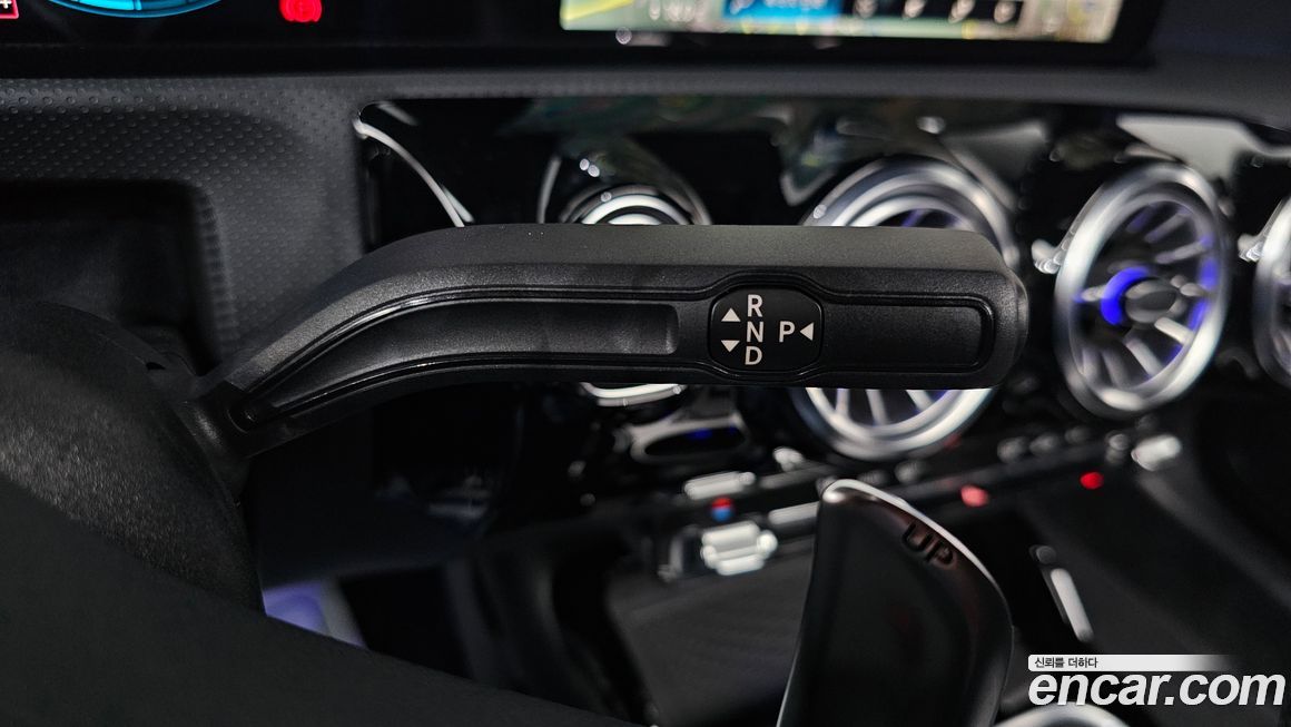 Mercedes-Benz A-Class 2023