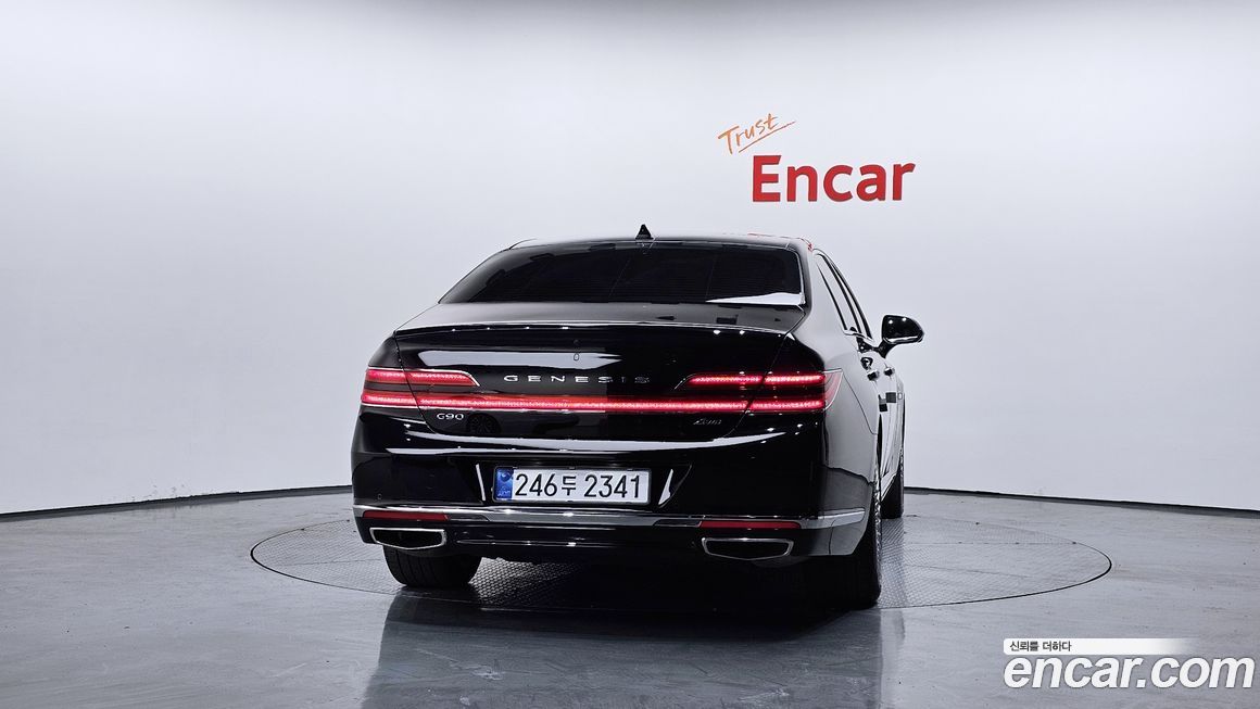 Genesis G90 2021