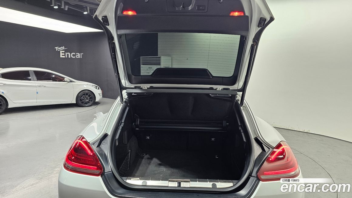 Porsche Panamera 2015