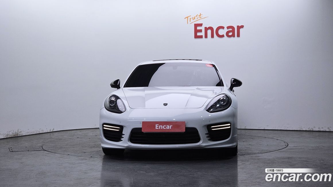 Porsche Panamera 2015