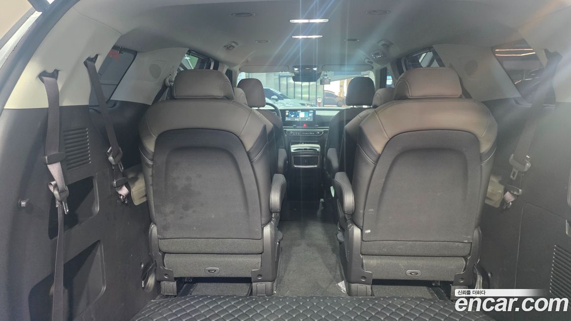 Kia Canival 2025