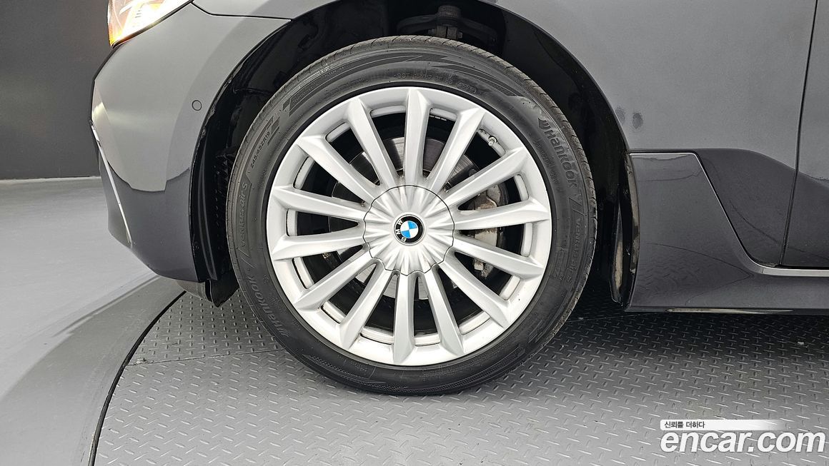 BMW Gran Turismo 2022