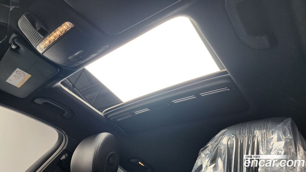 Mercedes-Benz GLC-Class 2021