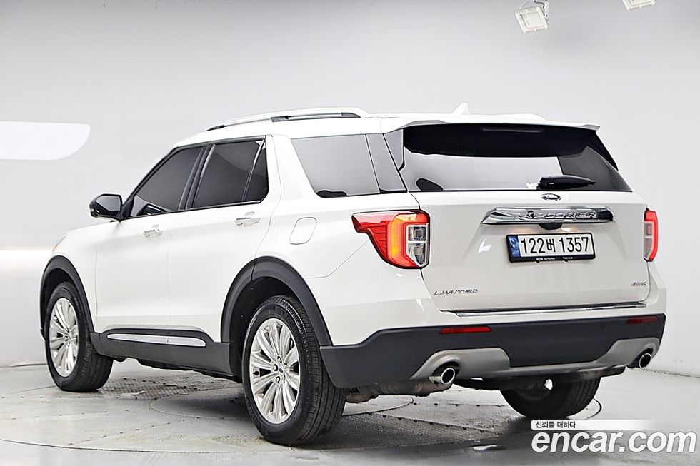 Ford Explorer 2023