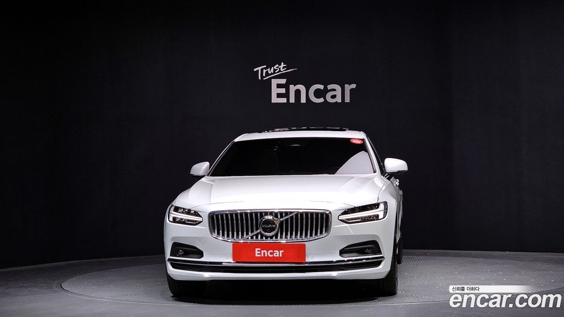 Volvo S90 2022