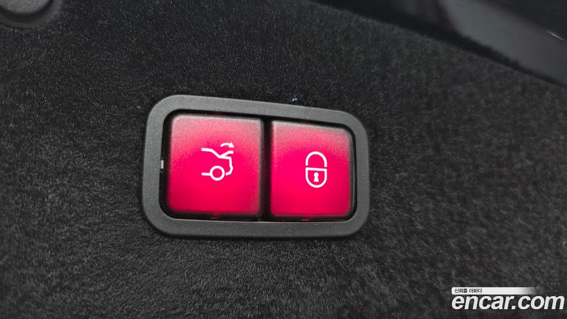 Mercedes-Benz S-Class 2020