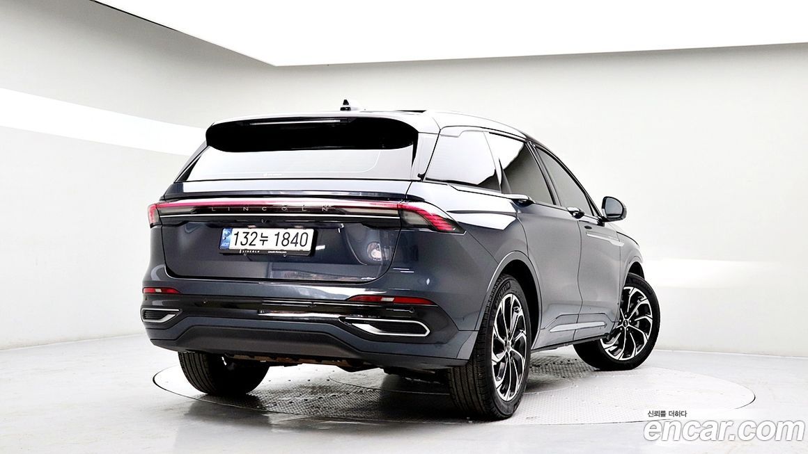 Lincoln Nautilus 2024