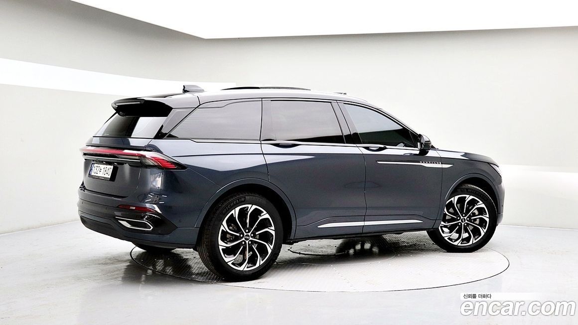 Lincoln Nautilus 2024