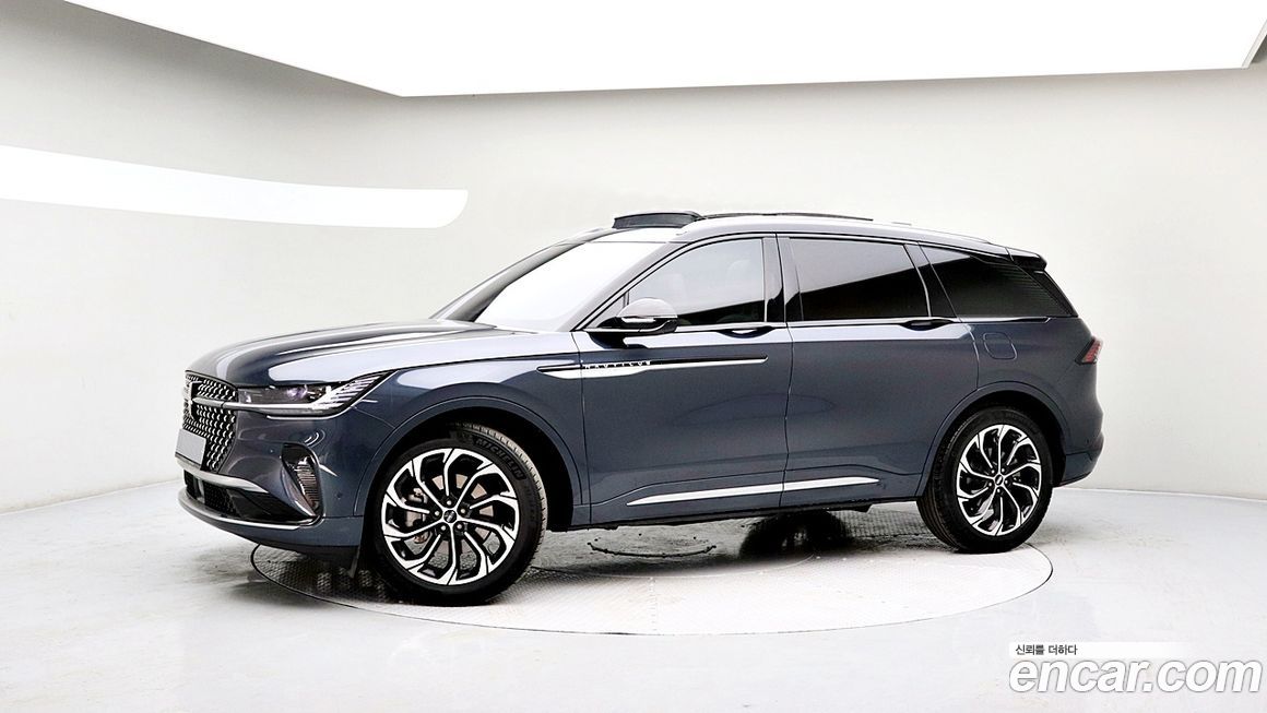 Lincoln Nautilus 2024