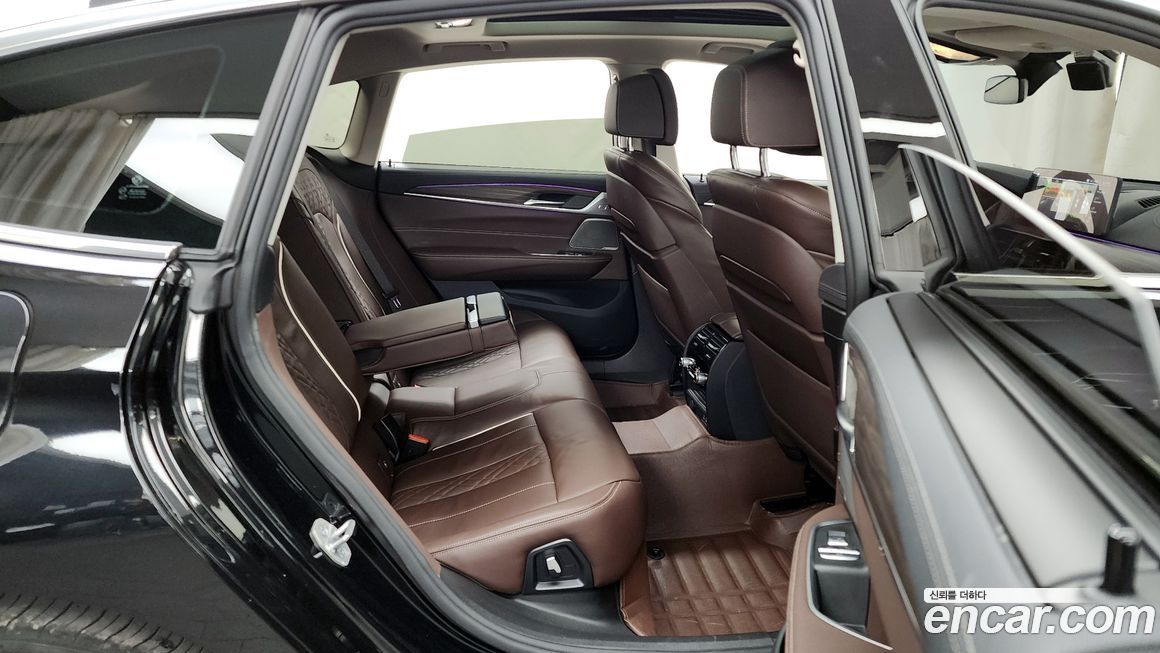 BMW Gran Turismo 2023