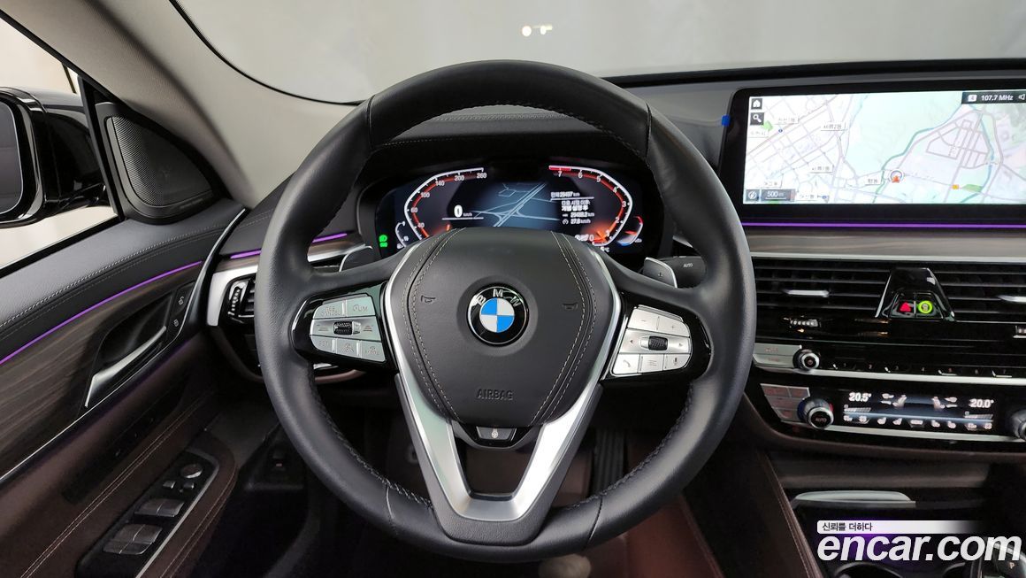 BMW Gran Turismo 2023