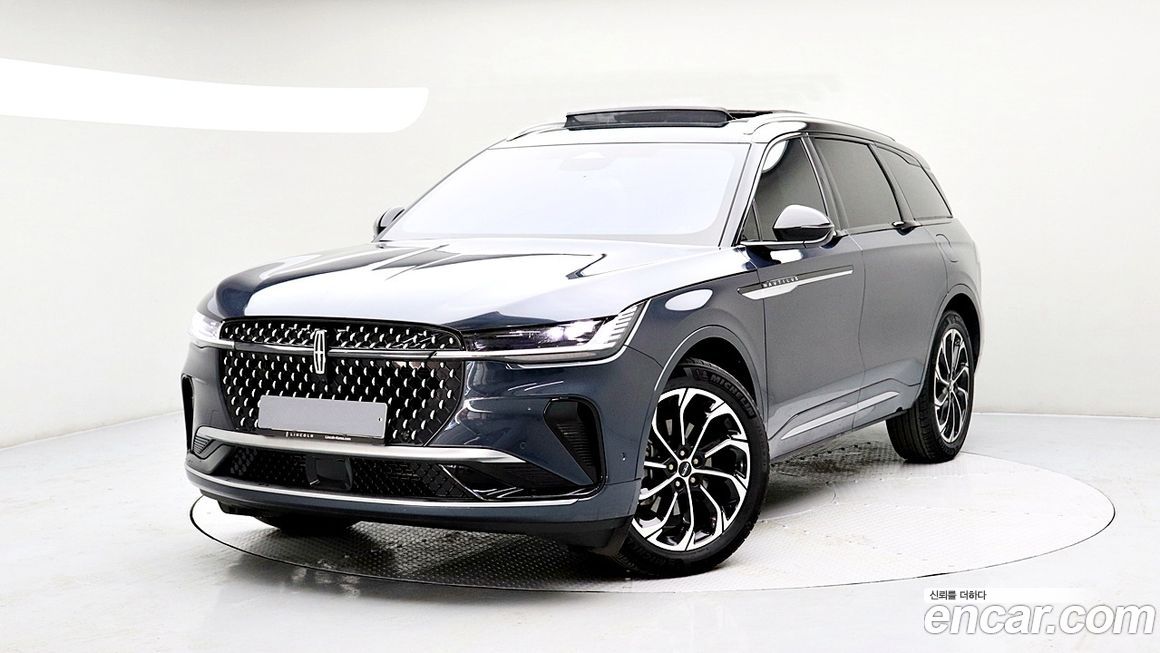 Lincoln Nautilus 2024