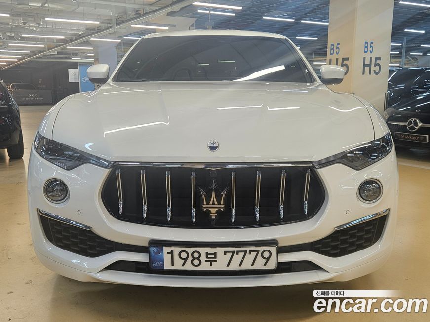 Maserati Levante 2022