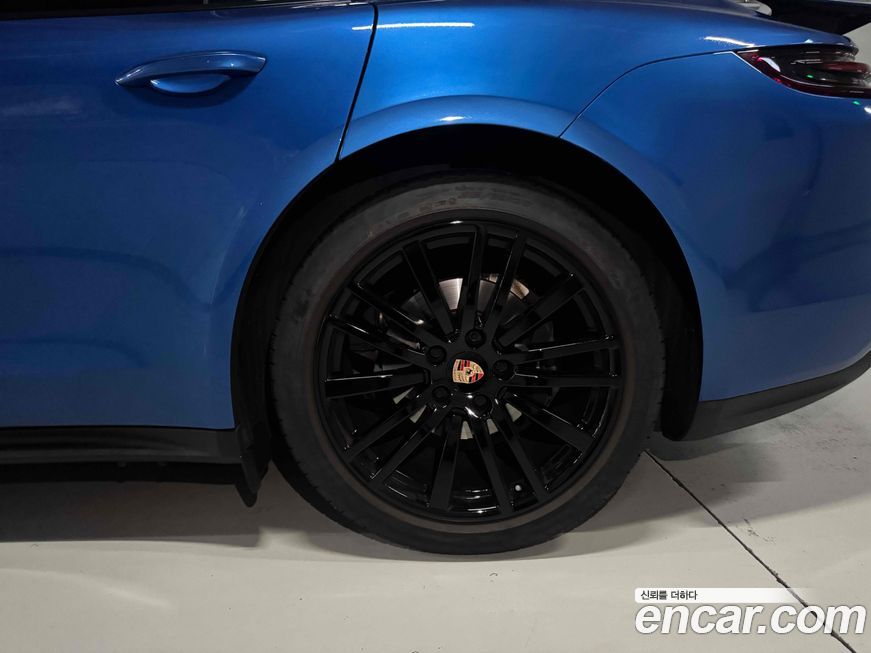 Porsche Panamera 2018