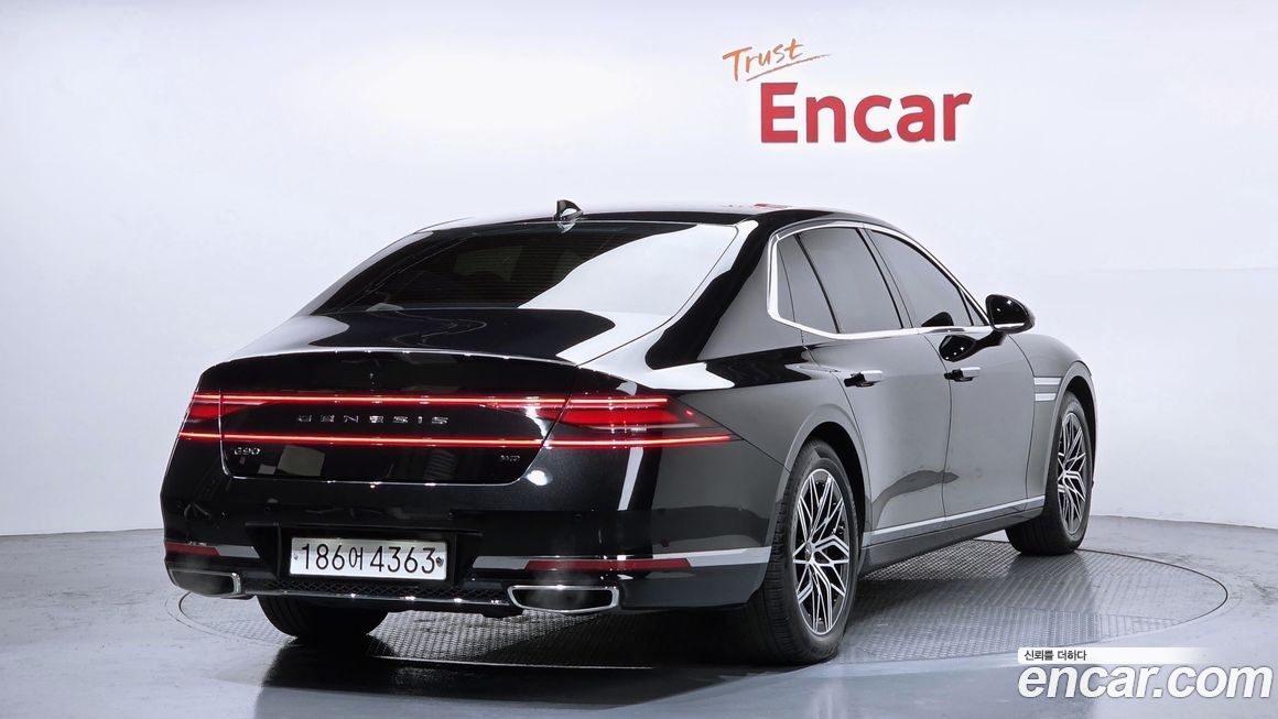Genesis G90 2023