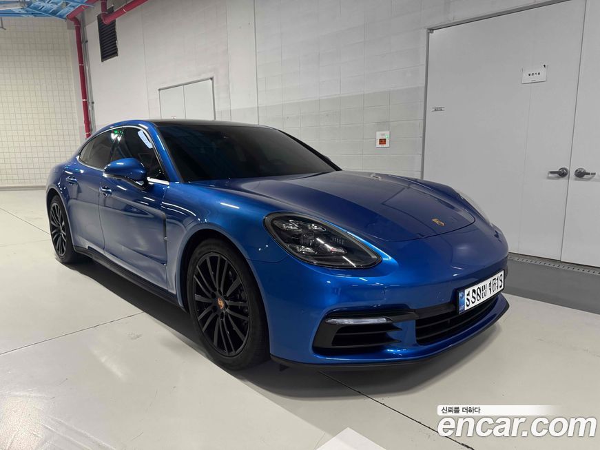 Porsche Panamera 2018