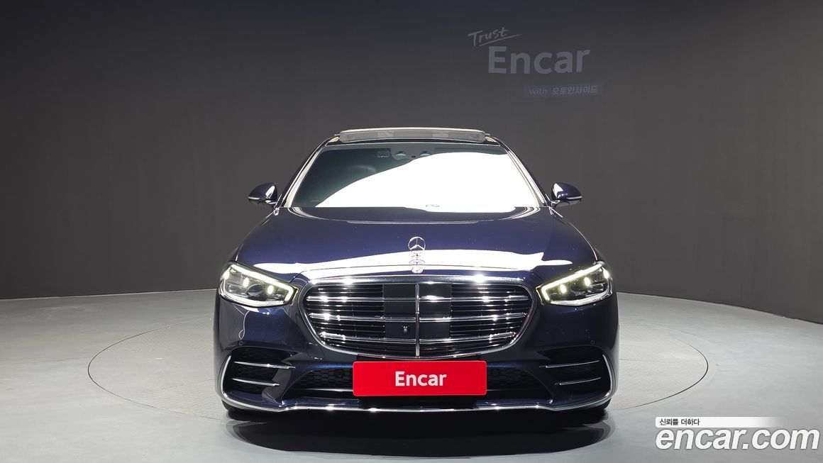 Mercedes-Benz S-Class 2022