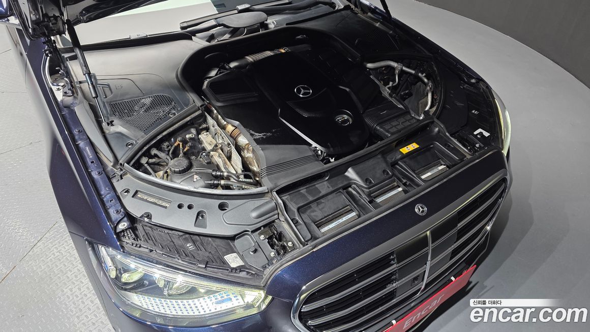 Mercedes-Benz S-Class 2022