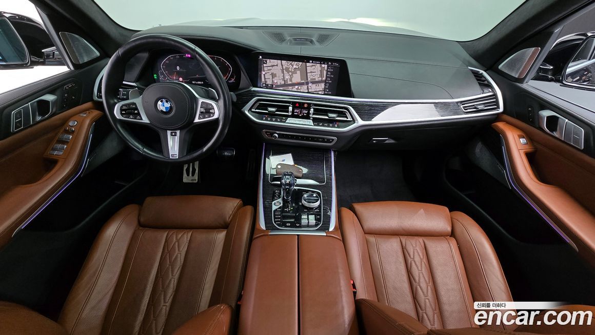 BMW X7 2021