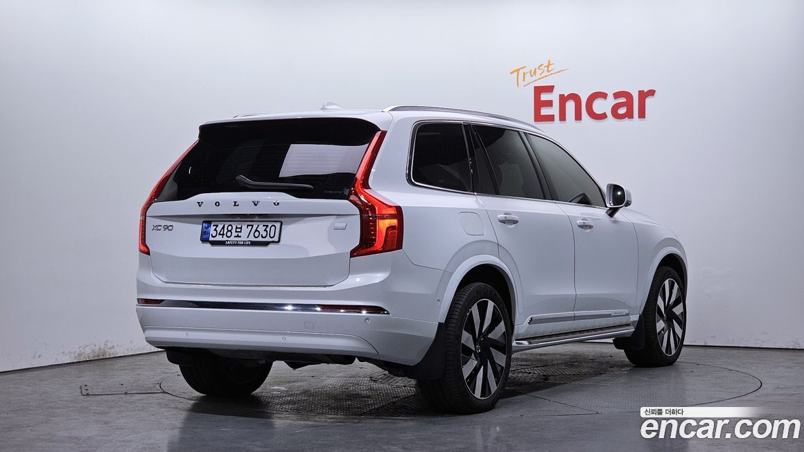 Volvo XC90 2024