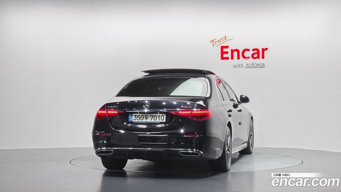 Mercedes-Benz S-Class 2021